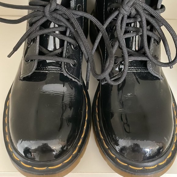 Dr. Martens 1460 Patent Leather Lace Up Combat Boots in Black - Picture 6 of 10